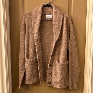 Old Navy Tan Knit Cardigan with Pockets near vintage quality